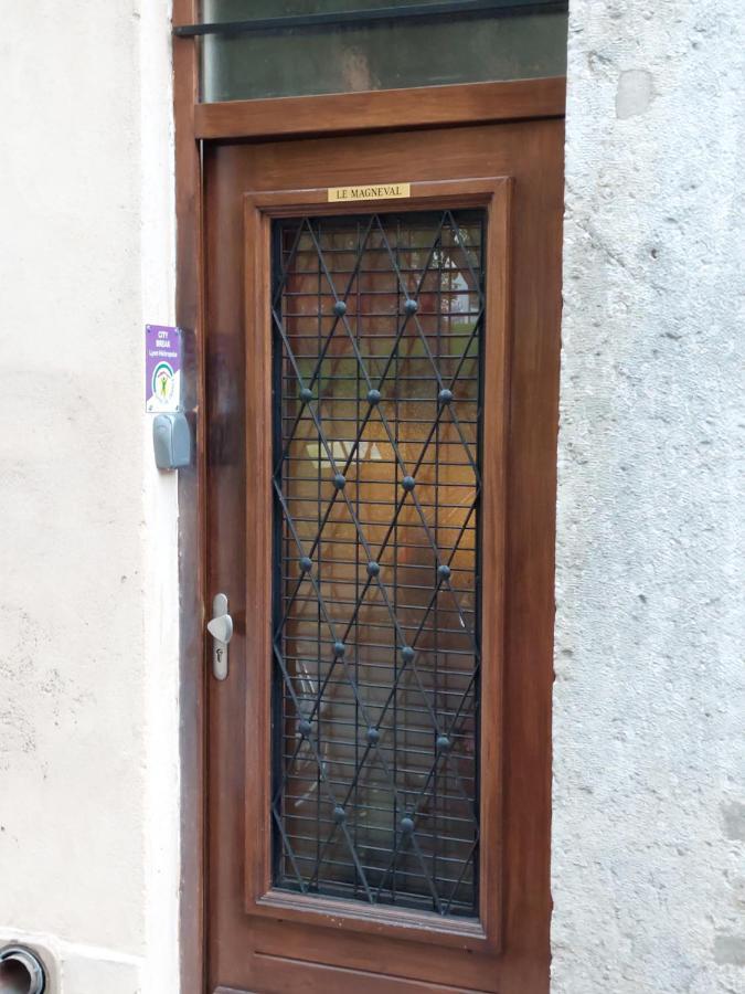 Gite Le Magneval Lyon Ngoại thất bức ảnh